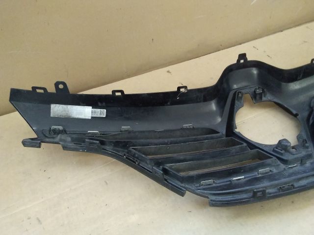 bontott RENAULT MEGANE IV Hűtőrács