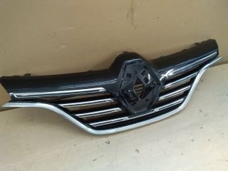 bontott RENAULT MEGANE IV Hűtőrács