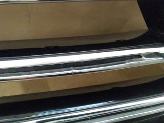 bontott RENAULT MEGANE IV Hűtőrács