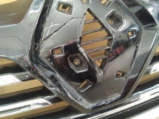 bontott RENAULT MEGANE IV Hűtőrács