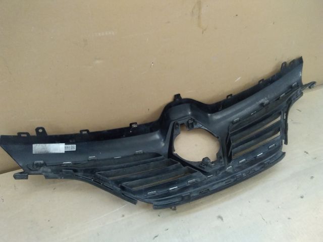 bontott RENAULT MEGANE IV Hűtőrács