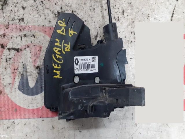 bontott RENAULT MEGANE IV Jobb első Ajtózár