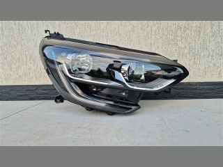 bontott RENAULT MEGANE IV Jobb Fényszóró