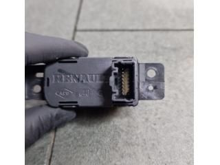 bontott RENAULT MEGANE IV Kézifék Kapcsoló