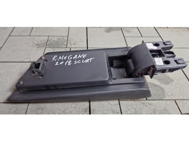 bontott RENAULT MEGANE IV Könyöklő