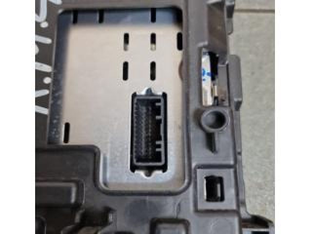 bontott RENAULT MEGANE IV Navigációs Fejegység