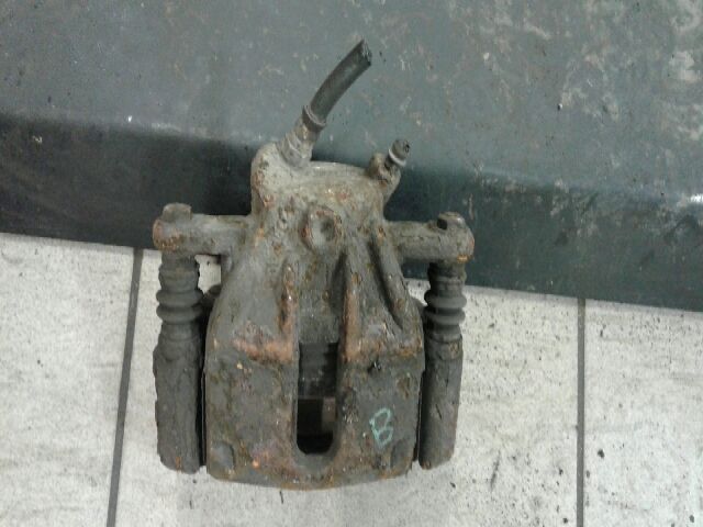 bontott RENAULT MODUS Bal első Féknyereg Munkahengerrel