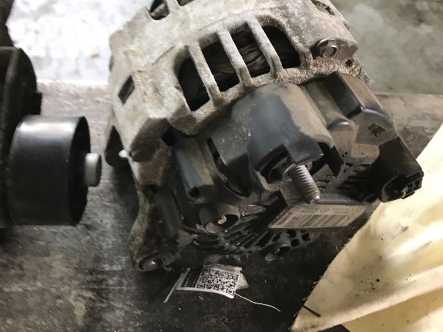 bontott RENAULT MODUS Generátor