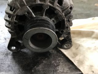 bontott RENAULT MODUS Generátor