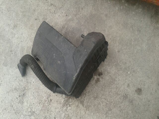 bontott RENAULT MODUS Légszűrő Ház