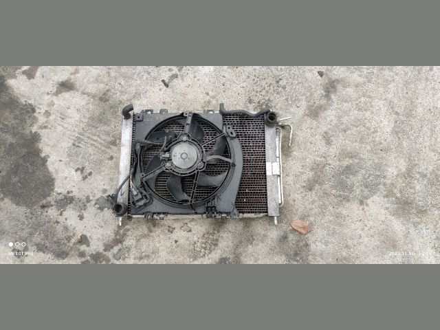 bontott RENAULT MODUS Vízhűtő Radiátor (Klímás)