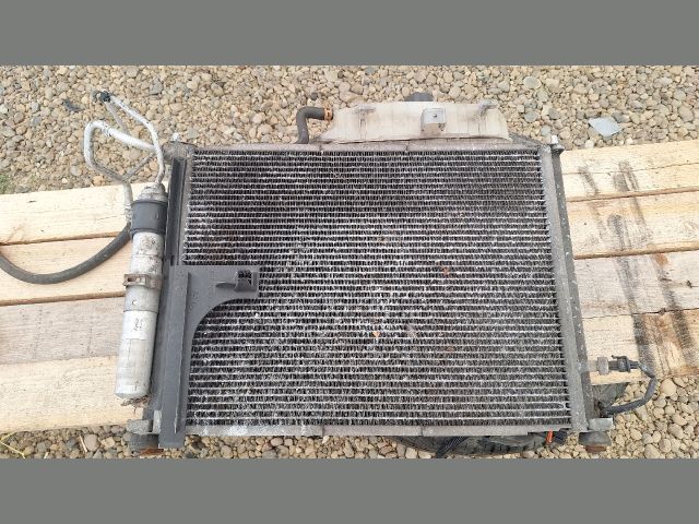 bontott RENAULT MODUS Vízhűtő Radiátor (Klímás)