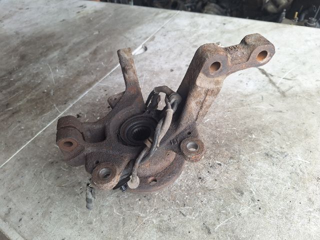 bontott RENAULT MODUS Bal első Csonkállvány