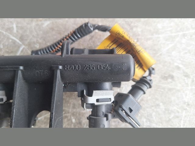 bontott RENAULT MODUS Közösnyomócső