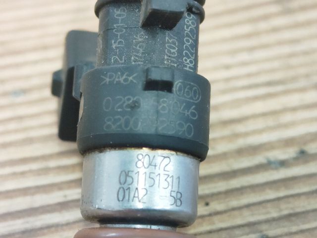 bontott RENAULT MODUS Porlasztó (1 db)