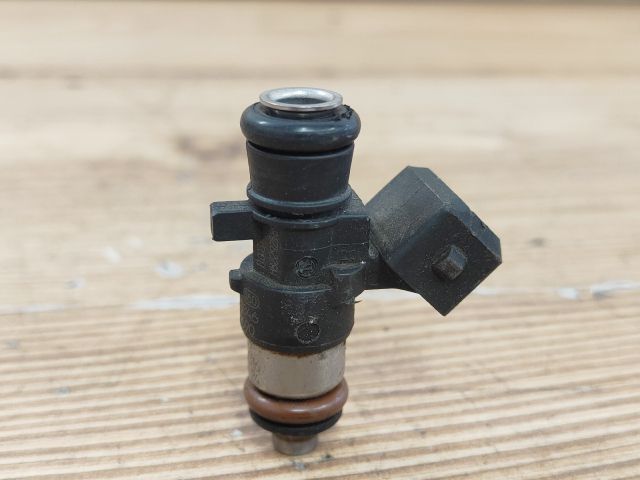 bontott RENAULT MODUS Porlasztó (1 db)