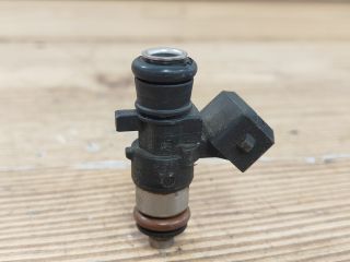 bontott RENAULT MODUS Porlasztó (1 db)