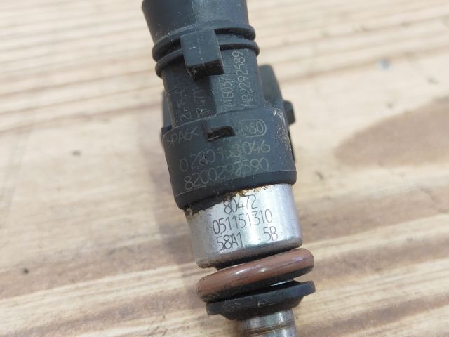 bontott RENAULT MODUS Porlasztó (1 db)