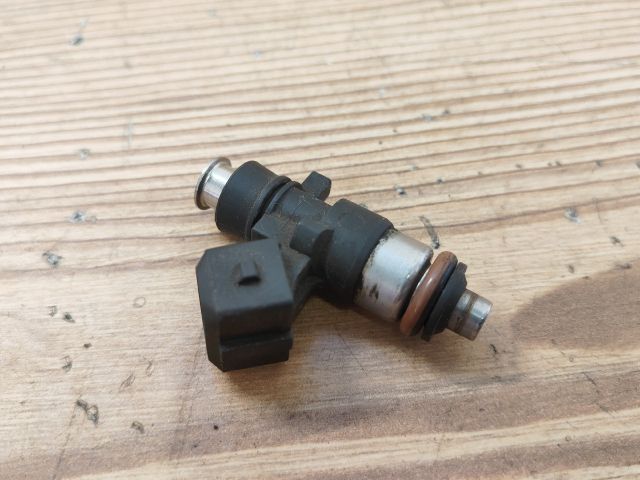 bontott RENAULT MODUS Porlasztó (1 db)