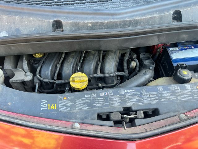 bontott RENAULT MODUS Bal első Gólyaláb (Lengécsillapító, Rugó)