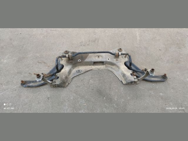 bontott RENAULT MODUS Első Bölcső