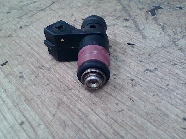 bontott RENAULT MODUS Porlasztó (1 db)