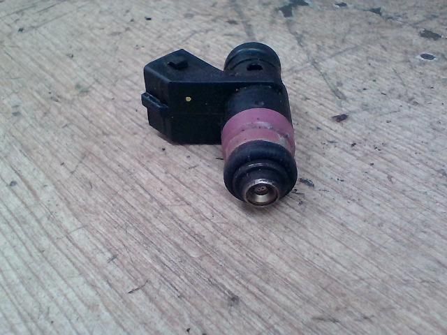 bontott RENAULT MODUS Porlasztó (1 db)