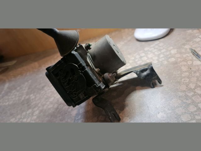 bontott RENAULT MODUS ABS Kocka