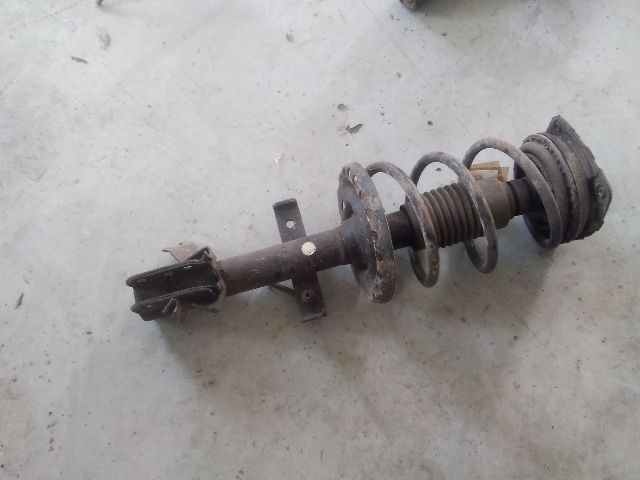 bontott RENAULT MODUS Bal első Gólyaláb (Lengécsillapító, Rugó)