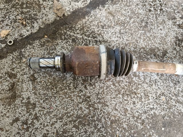 bontott RENAULT MODUS Bal Féltengely