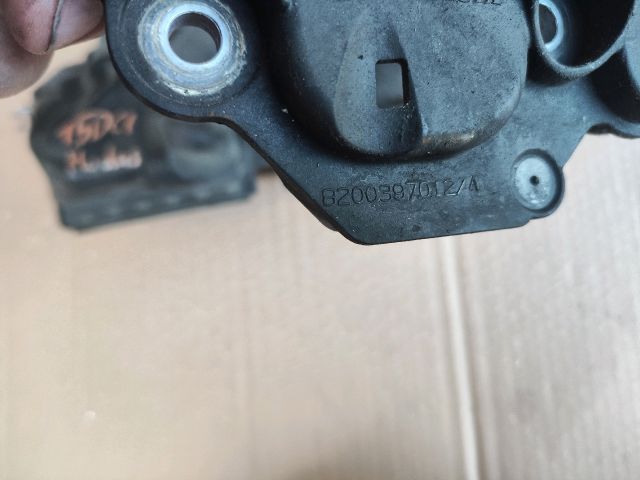 bontott RENAULT MODUS Felső Motorburkolat