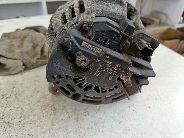 bontott RENAULT MODUS Generátor