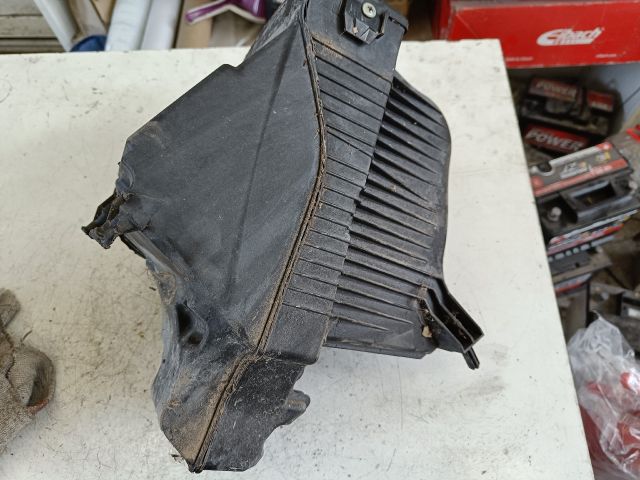 bontott RENAULT MODUS Légszűrő Ház