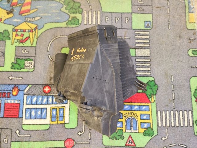 bontott RENAULT MODUS Légszűrő Ház