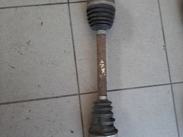 bontott RENAULT MODUS Bal Féltengely