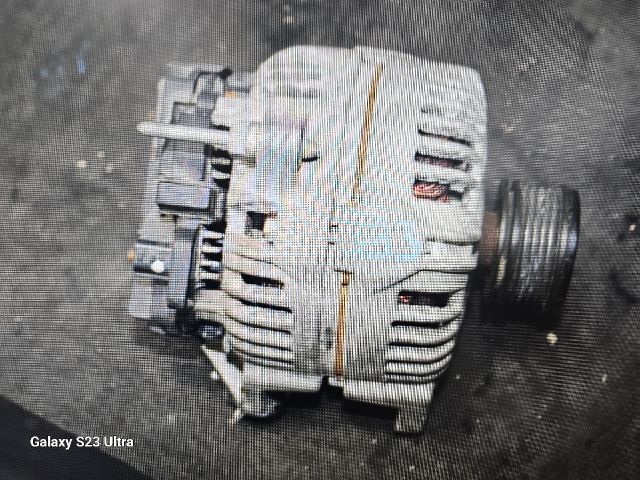 bontott RENAULT MODUS Generátor