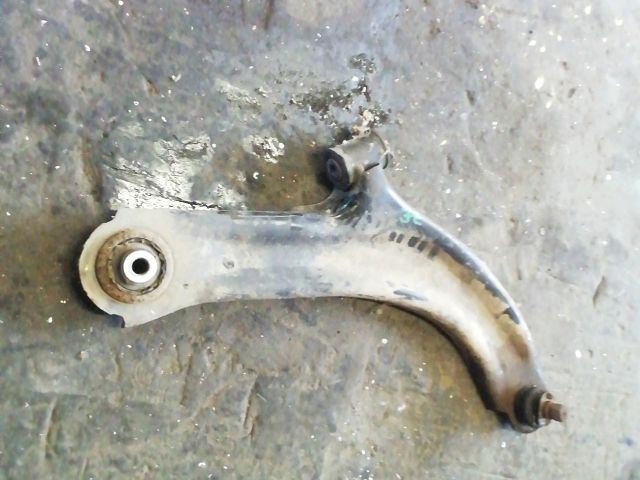 bontott RENAULT MODUS Jobb első Lengőkar