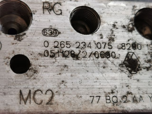 bontott RENAULT MODUS ABS Kocka