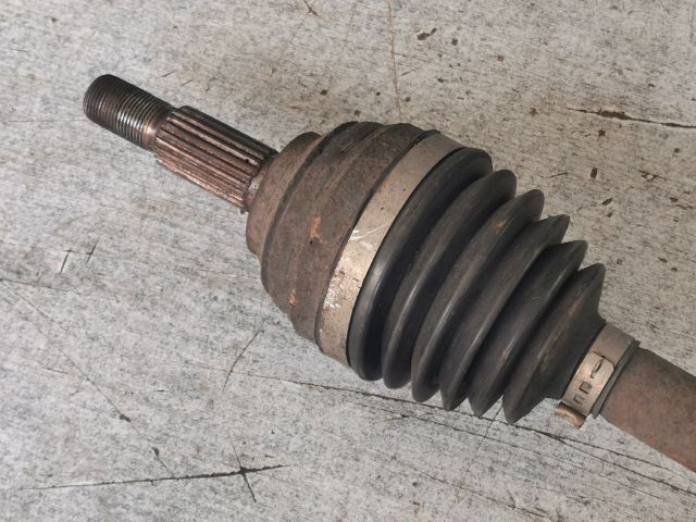 bontott RENAULT MODUS Bal Féltengely