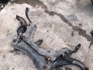 bontott RENAULT MODUS Első Bölcső