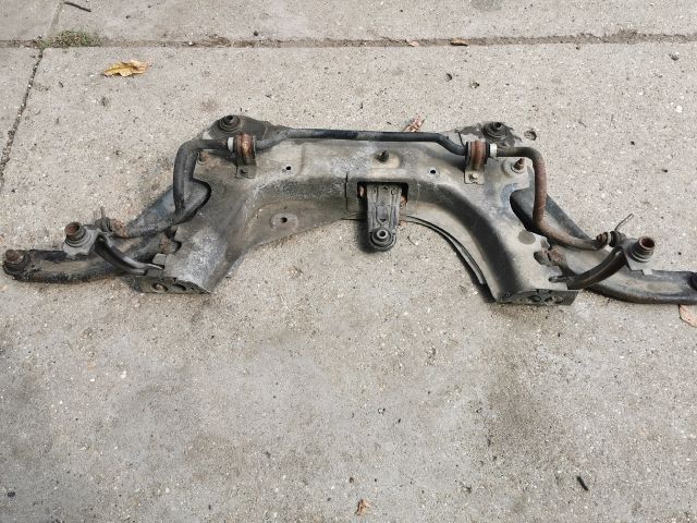 bontott RENAULT MODUS Első Bölcső