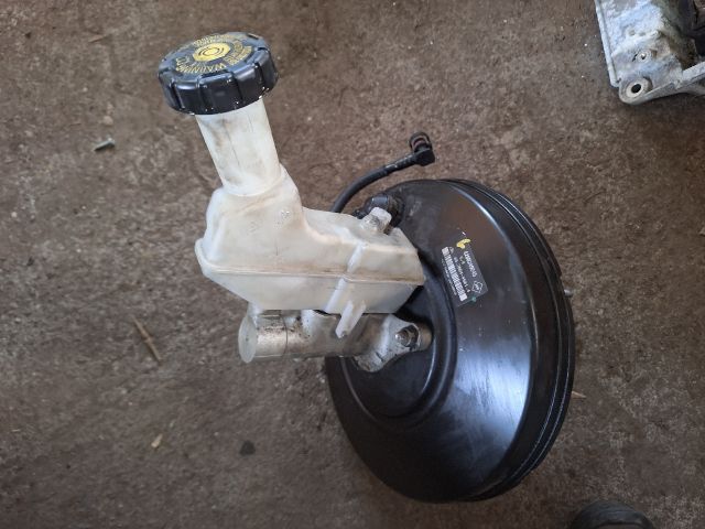 bontott RENAULT MODUS Fékrásegítő