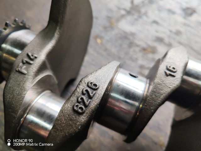 bontott RENAULT MODUS Főtengely (Magában)