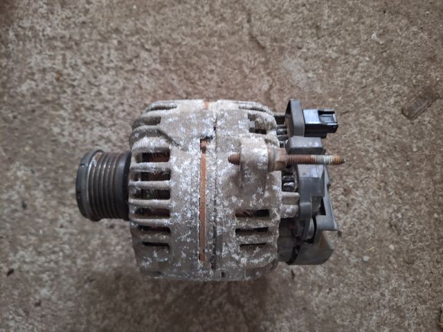 bontott RENAULT MODUS Generátor