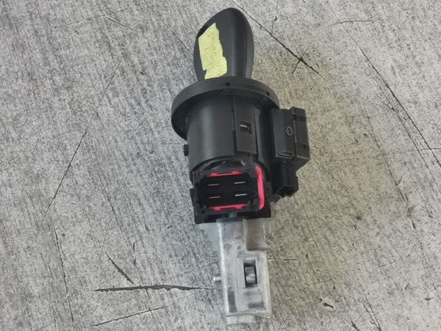 bontott RENAULT MODUS Gyújtáskapcsoló Házzal