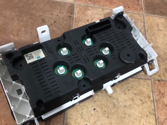 bontott RENAULT MODUS Kilométeróra