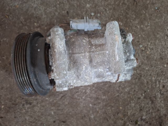 bontott RENAULT MODUS Klímakompresszor