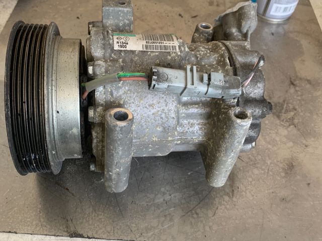 bontott RENAULT MODUS Klímakompresszor