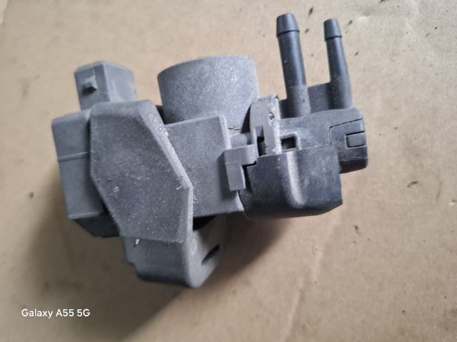 bontott RENAULT MODUS Lefújószelep