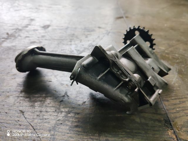 bontott RENAULT MODUS Olajszivattyú